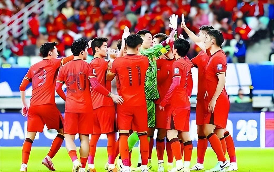 爱游戏-U23国足备战西安四国邀请赛名单预测！依木兰入选，杜月徵成黑马